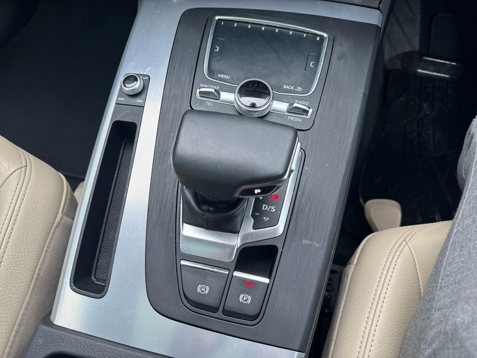 2020 Audi Q5 2.0L Diesel For Sale Images