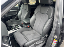2023 Audi Q5 2.0L Petrol Plug-in Hybrid For Sale Images