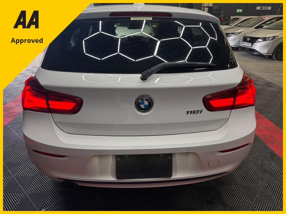 BMW 1 Series AUTO — thumbnail 15