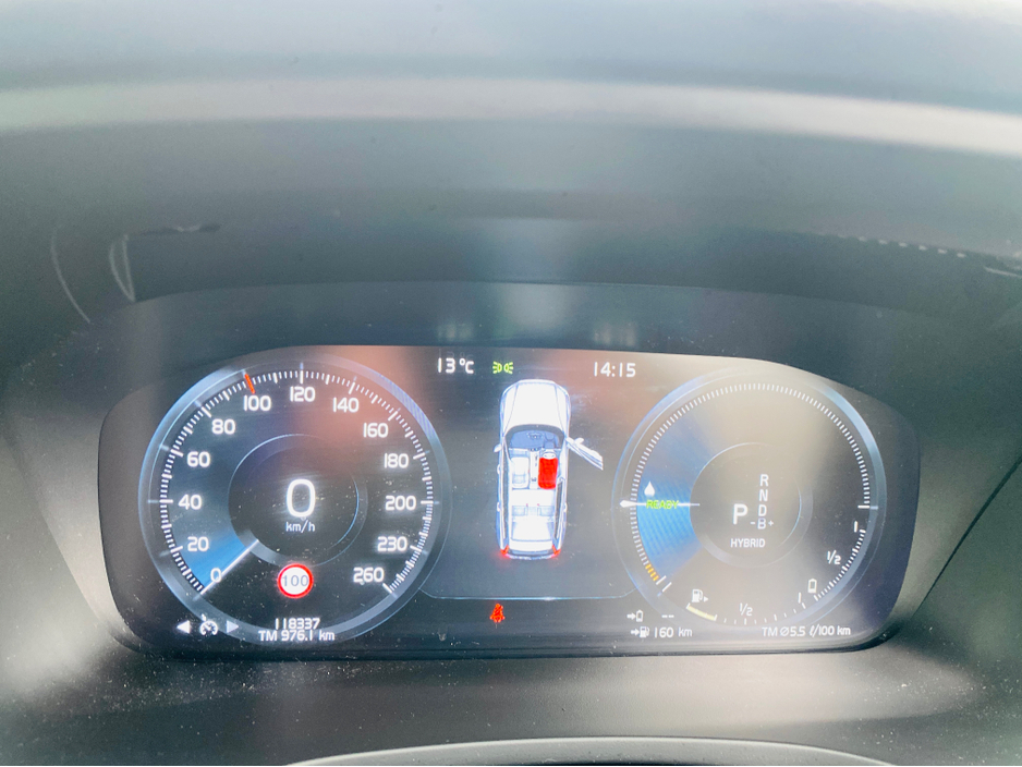 2022 Volvo V60 2L Petrol Plug-in Hybrid For Sale Images