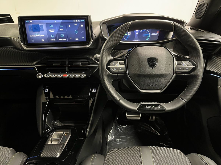 Peugeot 2008 GT EV 54kWh 156BHP - Reversing Camera - Climate Control - Cruise Control - Keyless Start - Apple CarPlay/Android Auto — thumbnail 14