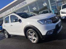 Dacia Sandero Nice High Spec Perfect Condition Superb Value STEPWAY SIGNATURE www.bolands.ie Est.1955