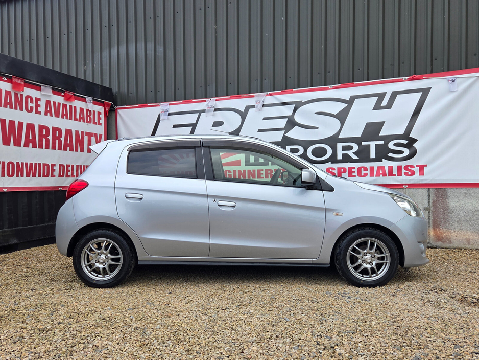 Mitsubishi Mirage — thumbnail 24