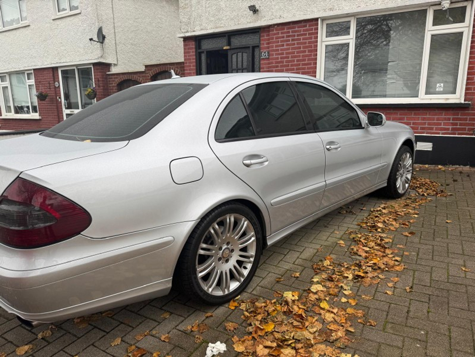 Mercedes-Benz E Class E200 KOMPRESSOR — thumbnail 5