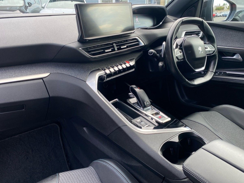 Peugeot 3008 1.5 BlueHDi 130bhp Auto Allure — thumbnail 12
