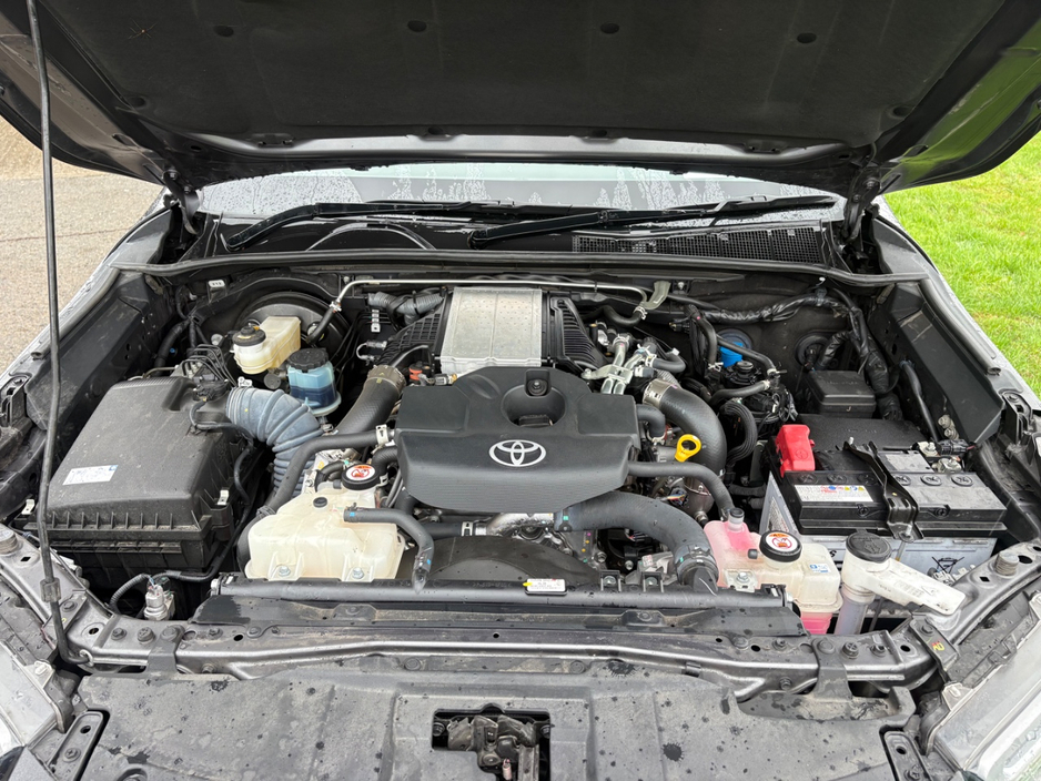 2025 Toyota Hilux 2.8L Diesel For Sale Images