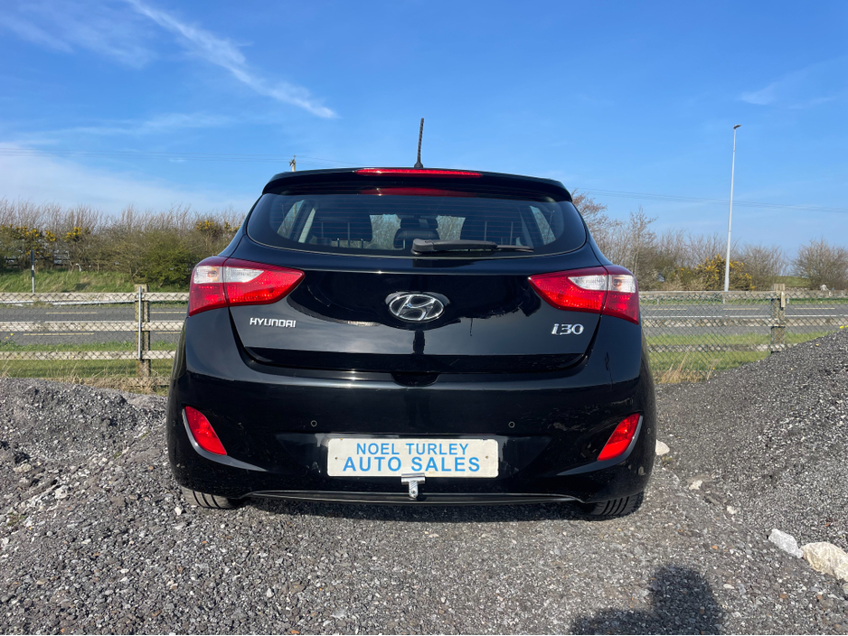 2016 Hyundai i30 1.6L Diesel For Sale Images