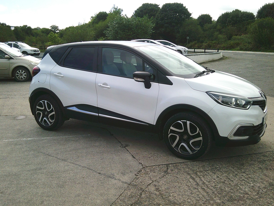 2019 Renault Captur For Sale Images