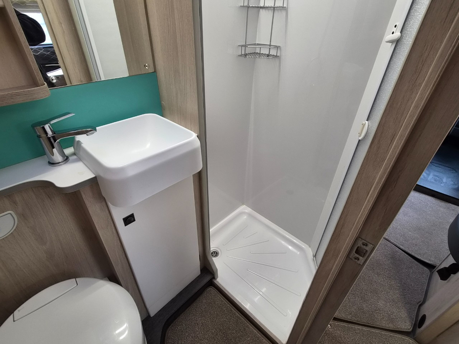 2022 Auto-Trail F-Line 2L Diesel For Sale Images