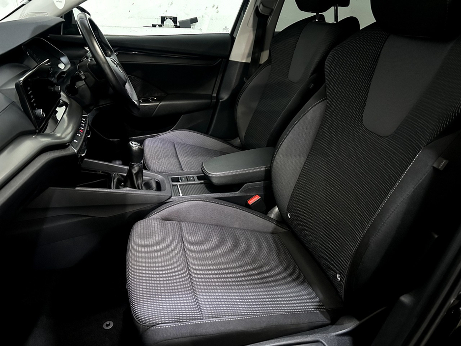 2023 Skoda Octavia 2L Diesel For Sale Images