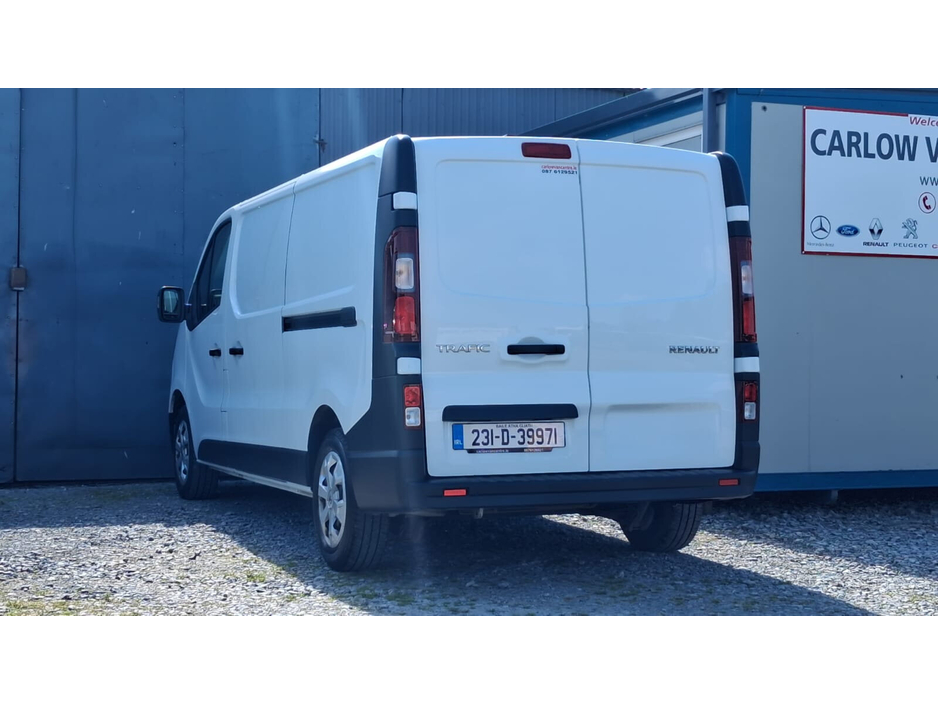 2023 Renault Trafic 2L Diesel For Sale Images