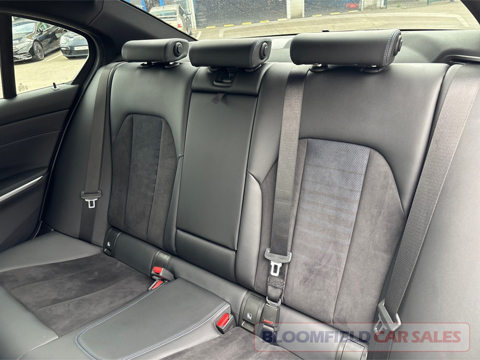 BMW 3 Series ** DEPOSIT TAKEN** 320D MSPORT , AUTO // ULTRA LOW MILEAGE — thumbnail 14