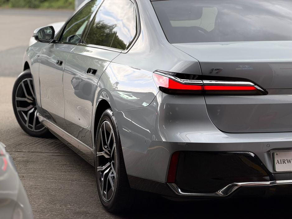 2025 BMW i7 0L Electric For Sale Images