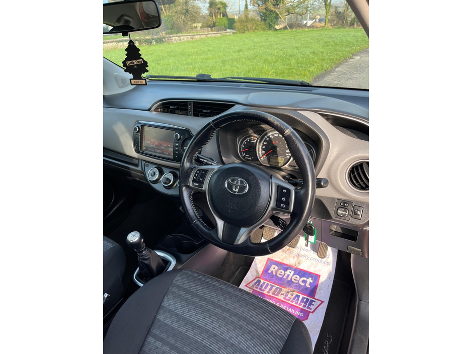 2016 Toyota Yaris 1.4L Diesel For Sale Images