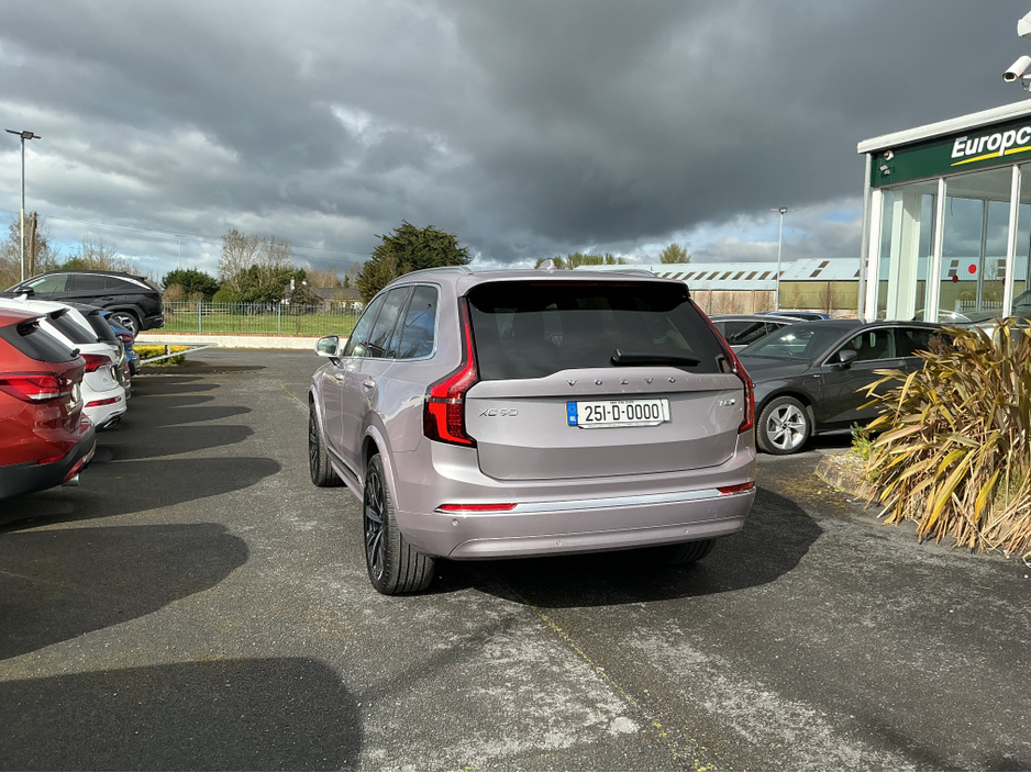 2025 Volvo XC90 2L Hybrid For Sale Images