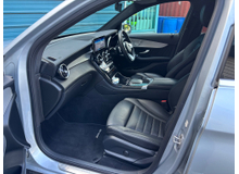 2022 Mercedes-Benz GLC Class 2.0L Diesel For Sale Images
