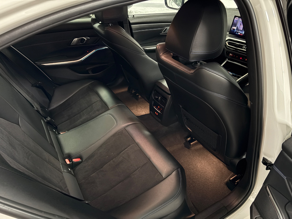 2023 BMW 3 Series 2L Hybrid For Sale Images