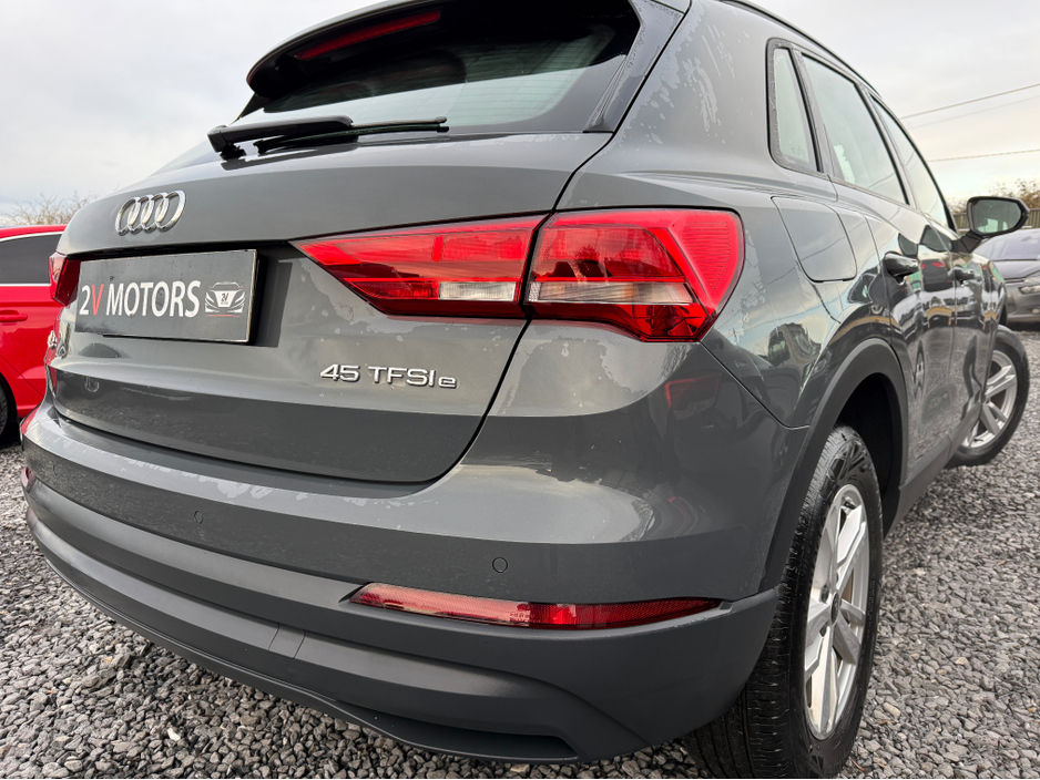 Audi Q3 1.4 TFSI TECHNIK 45 245PS 5DR — thumbnail 5