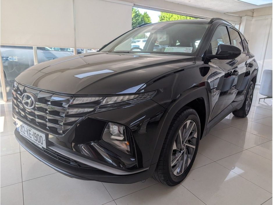 Hyundai Tucson Executive Two Tone Roof