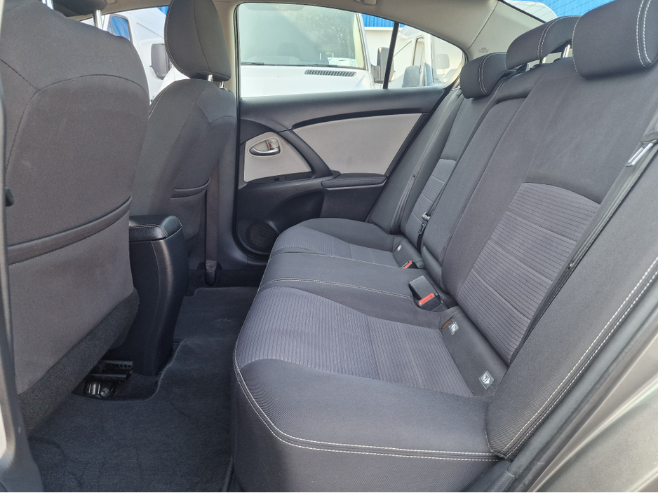 2017 Toyota Avensis 1.6L Diesel For Sale Images