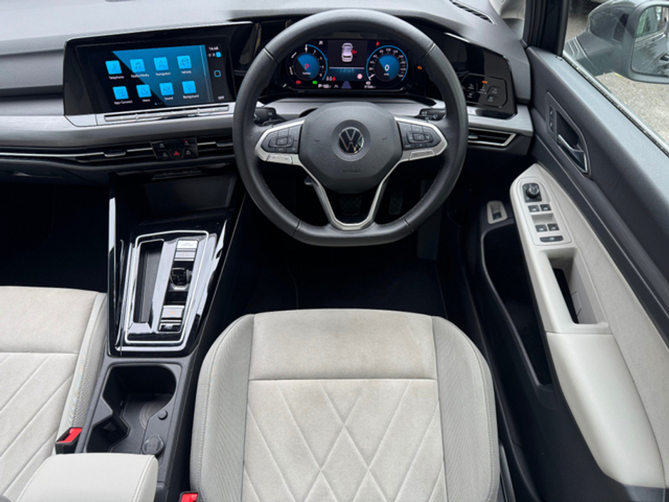 2023 Volkswagen Golf 1.4L Hybrid For Sale Images