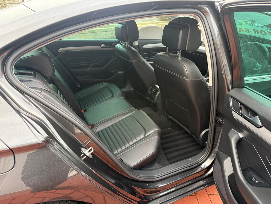2022 Volkswagen Passat 1.4L Petrol Hybrid For Sale Images