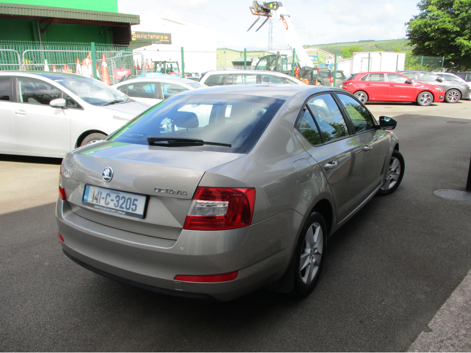2014 Skoda Octavia 1.6L Diesel For Sale Images