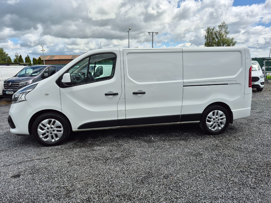 2021 Renault Trafic 2L Diesel For Sale Images