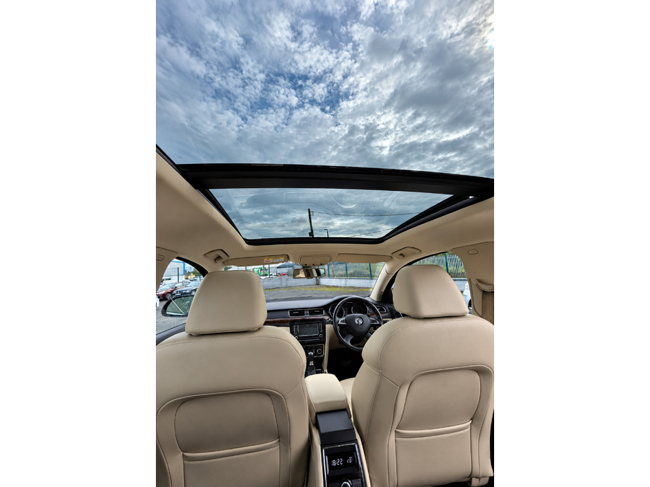 2015 Skoda Superb 2L Diesel For Sale Images