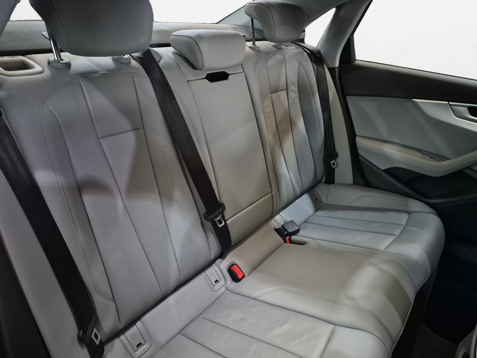 2022 Audi A4 2L Diesel For Sale Images