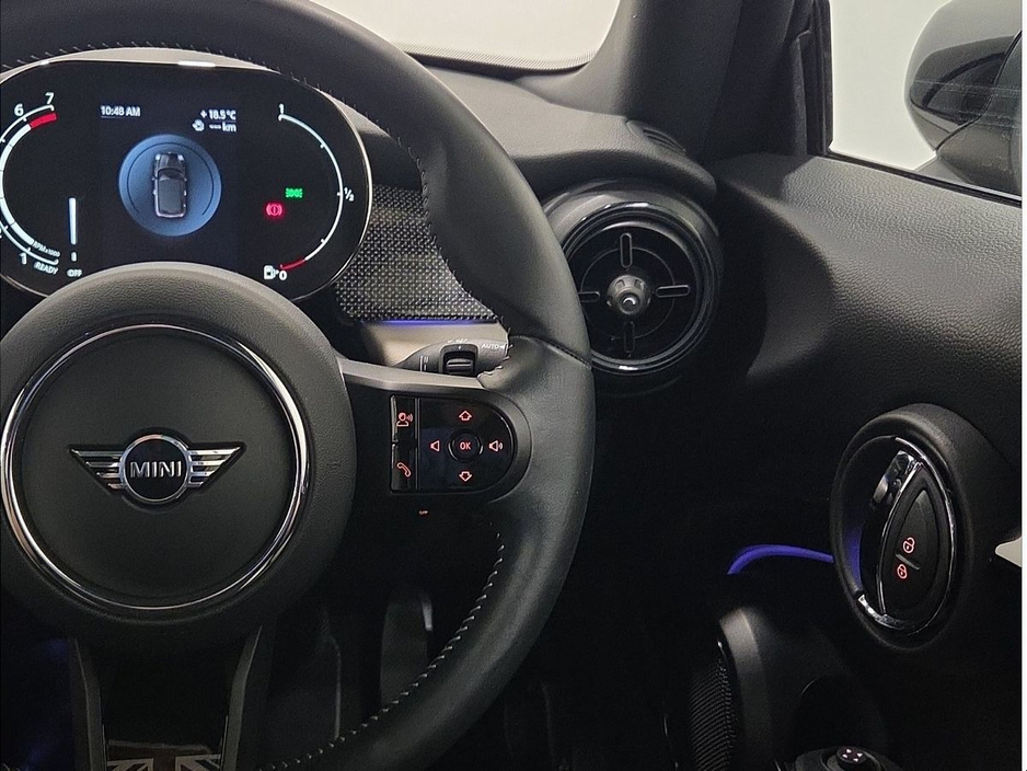 2023 MINI Hatch 1.5L Petrol For Sale Images