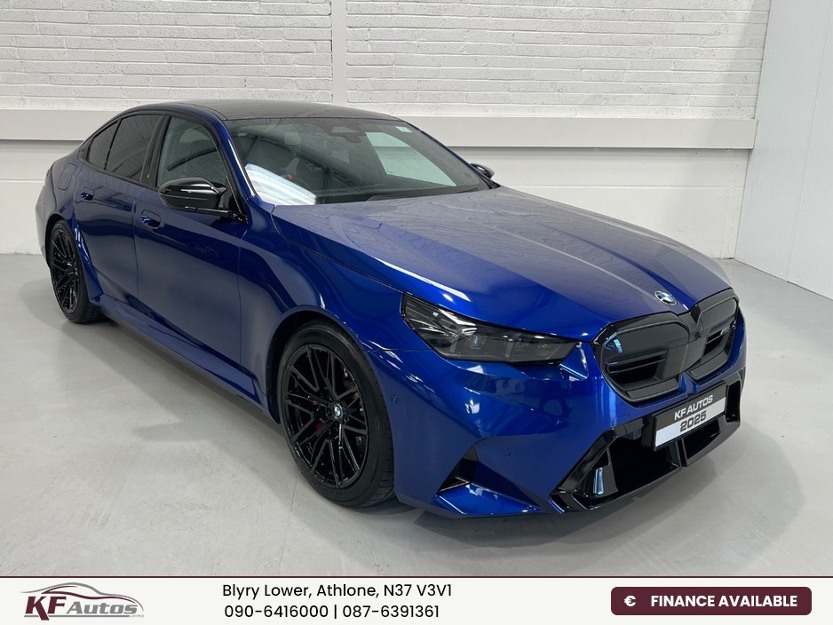 2025 BMW M5 4.5L Petrol Plug-in Hybrid For Sale Images