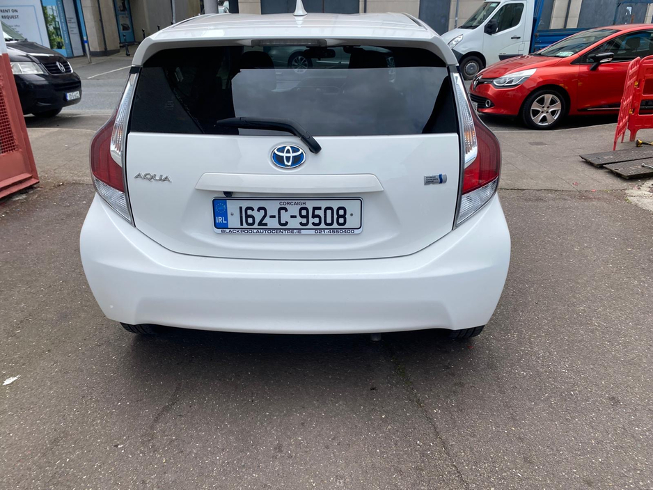 2016 Toyota Aqua 1.5L Petrol Hybrid For Sale Images