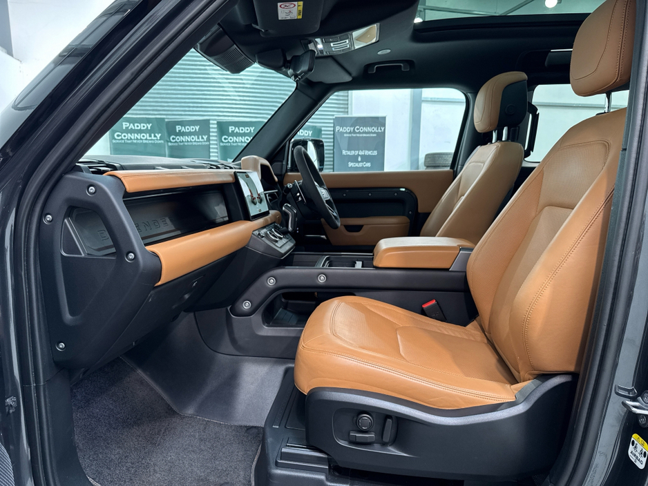 2023 Land Rover Defender 5.1L Petrol Plug-in Hybrid For Sale Images