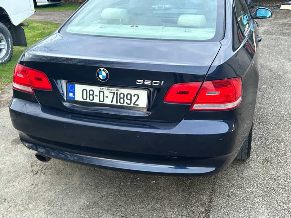 BMW 3 Series ONLY 67000KLMS//NCT 9/2027//1 PRIVATE OWNER IRISH CAR WITH 13 STAMP SERVICE HISTORY////UNIQUE OPPORTUNITY ///STUNNING  ORIGINAL IRISH CAR — thumbnail 4