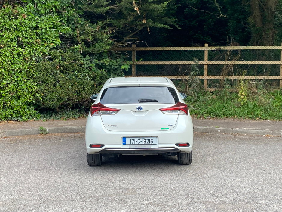 2017 Toyota Auris 1.8L Hybrid For Sale Images