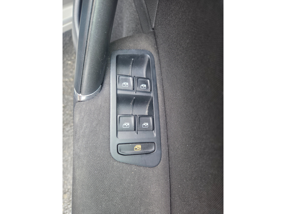2019 Volkswagen Golf 1L Petrol For Sale Images