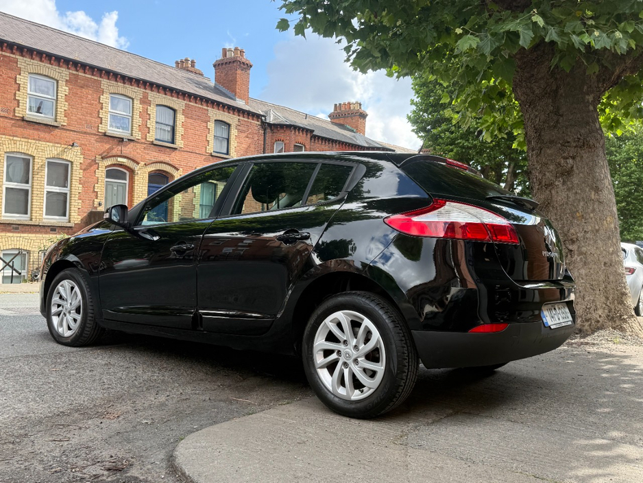 2014 Renault Megane 1.5L Diesel For Sale Images