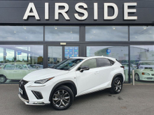 Lexus NX 300 h F-SPORT * SUNROOF * FULL LEATHER * 2.5 SELF CHARGING HYBRID