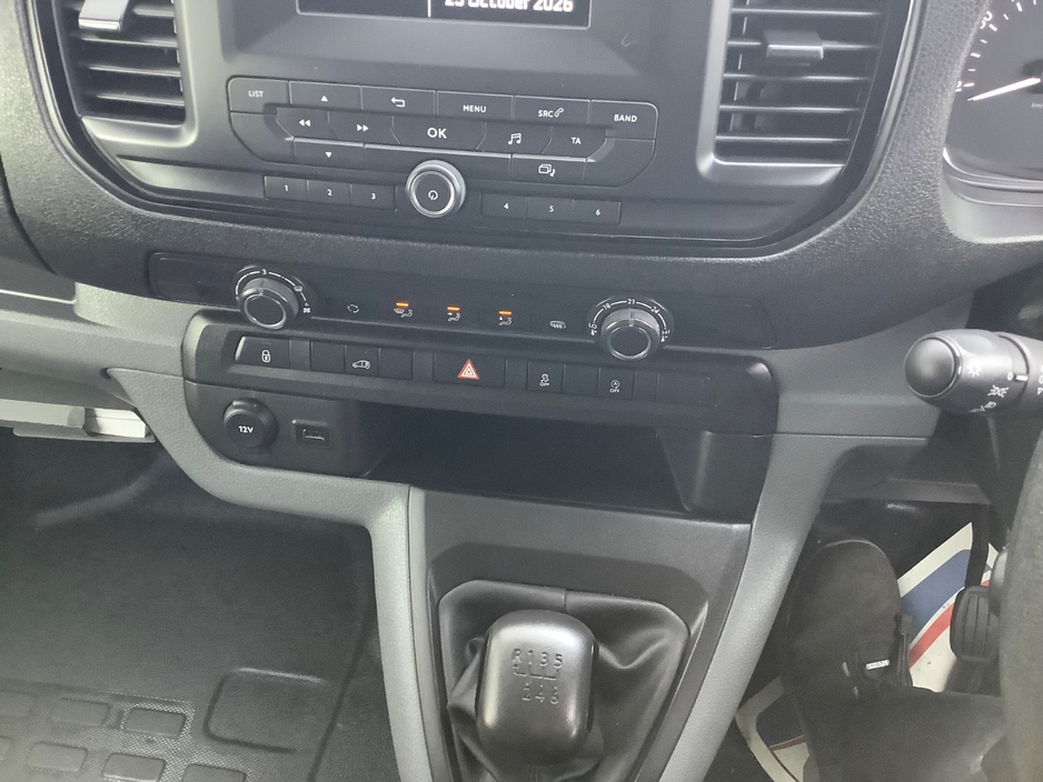 2022 Opel Vivaro 1.5L Diesel For Sale Images