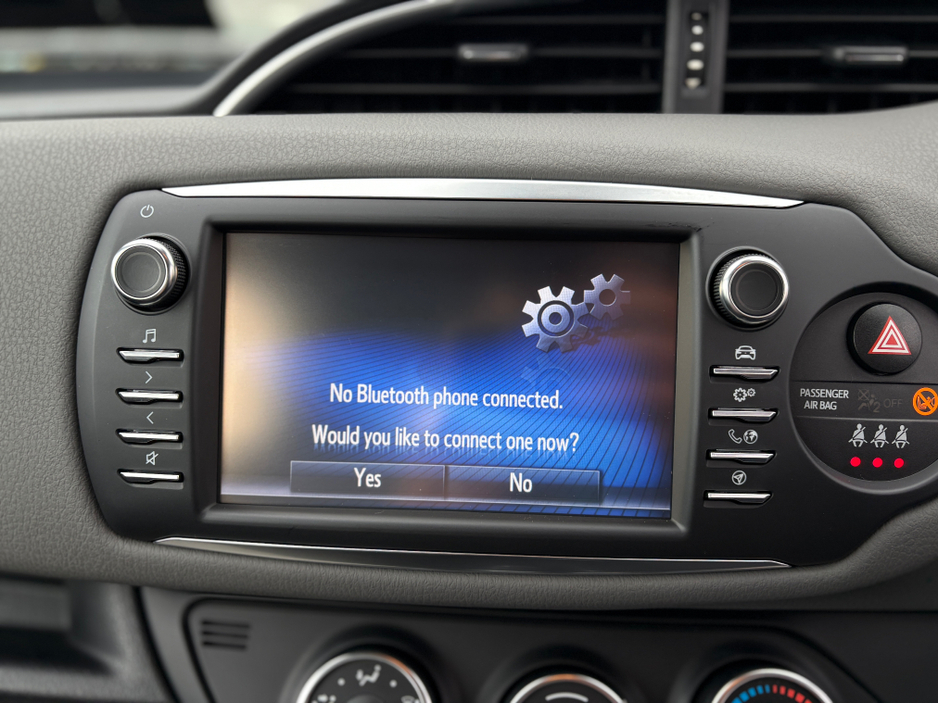 2017 Toyota Yaris 1L Petrol For Sale Images