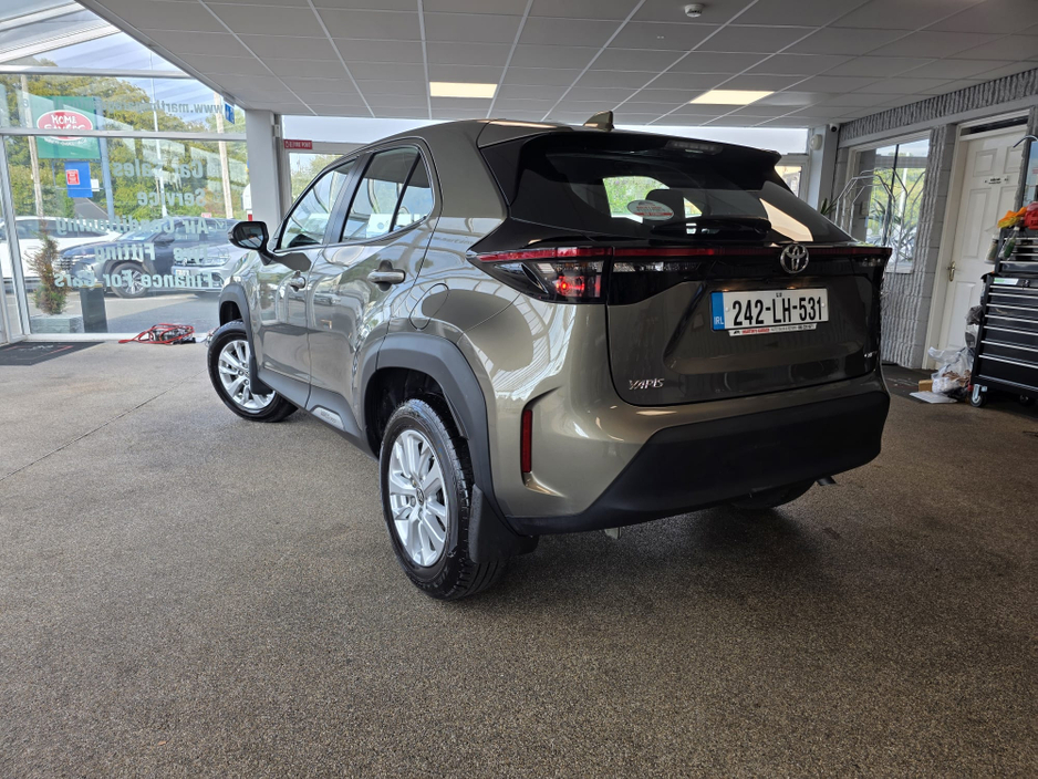 2024 Toyota Yaris Cross 1.5L Petrol Hybrid For Sale Images