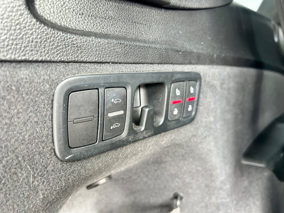 2015 Audi Q7 3L Diesel For Sale Images