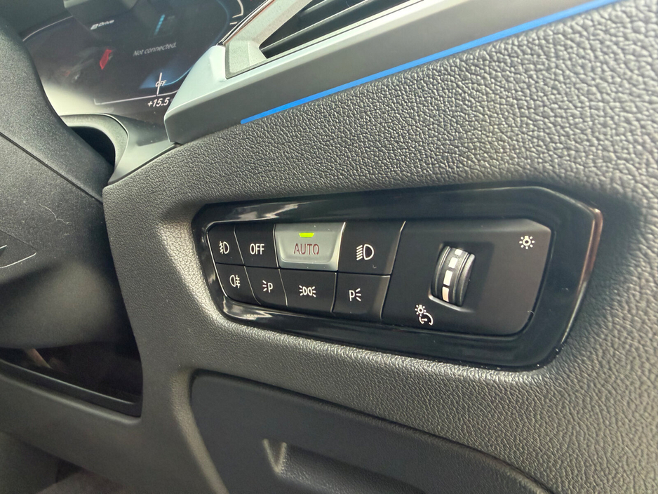 BMW 3 Series 330e M Sport Pro Edition Auto — thumbnail 13