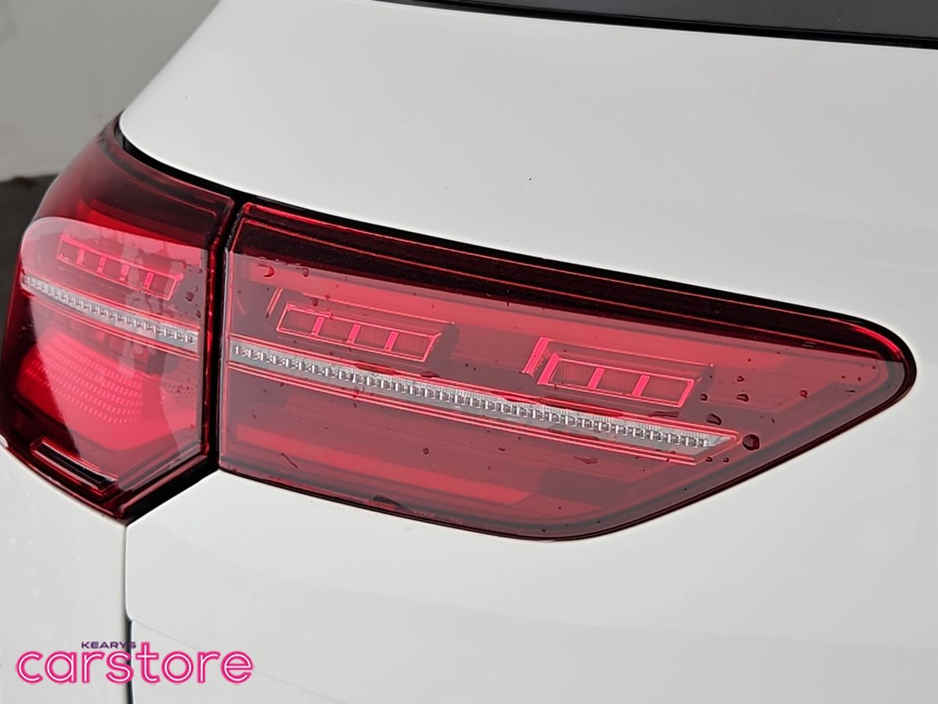 Volkswagen Golf 1.2 TSI Estate — thumbnail 16