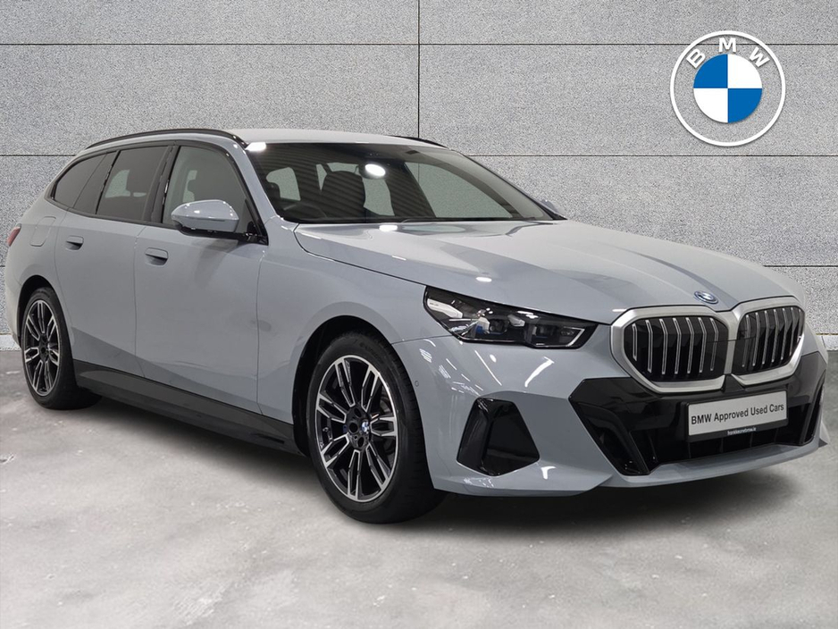 BMW 5 Series 530e M Sport Touring