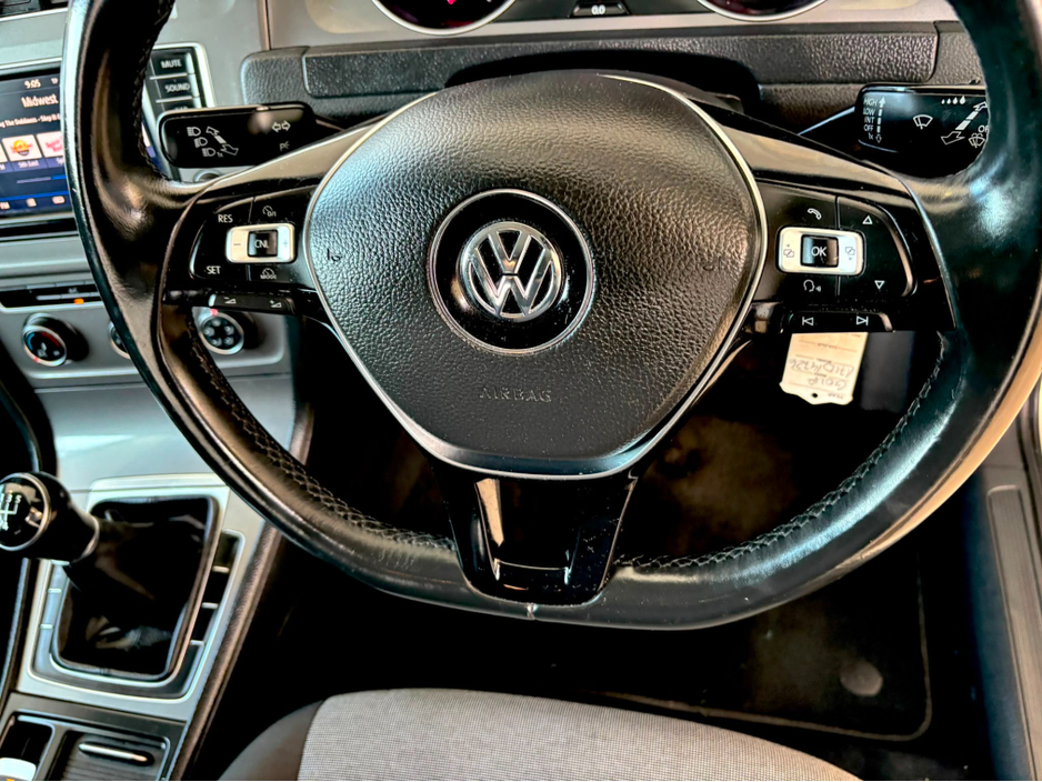 2017 Volkswagen Golf 1.6L Diesel For Sale Images
