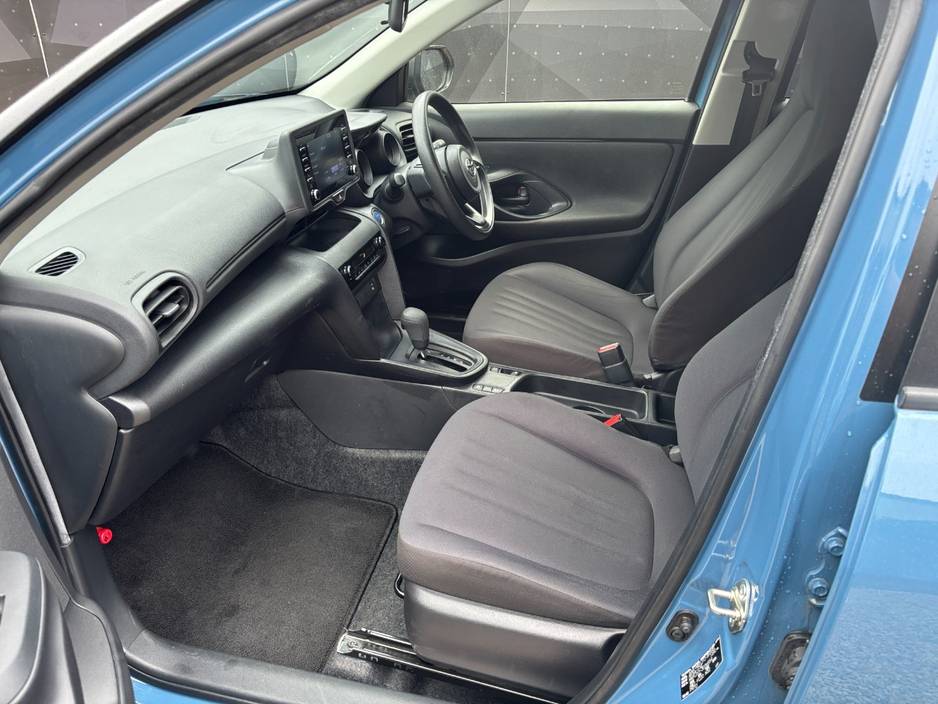 2022 Toyota Yaris Cross 1.5L Petrol Hybrid For Sale Images