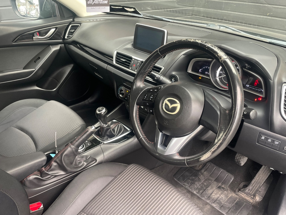 Mazda Mazda3 2.2 D SE 5DR — thumbnail 10