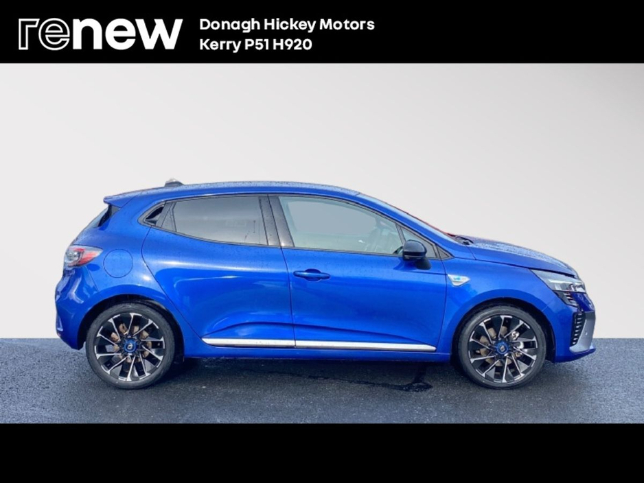 2024 Renault Clio 1.6L Petrol Hybrid For Sale Images